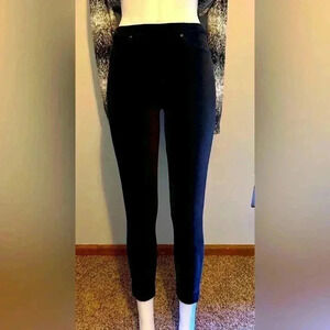 Hue sz Small women’s black leggings, ribbed, sexy, comfy